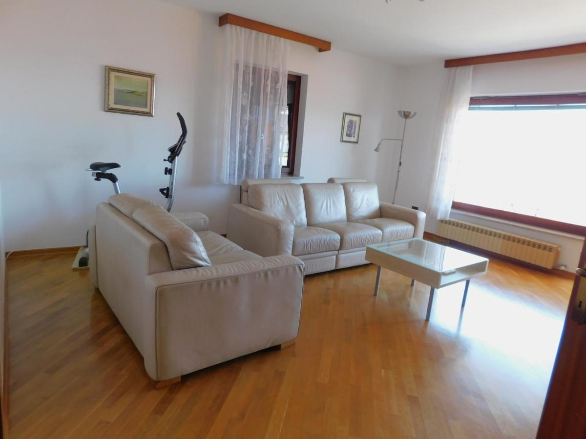 Apartmán Apartma Mimoza Jagodje Exteriér fotografie